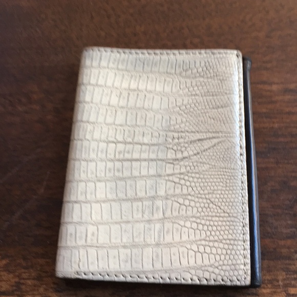 Fineup Python Calfskin Trifold Microwallet